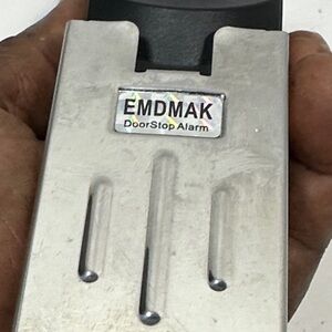 EMDMAK Door Stop Alarm Battery Operated 9 Volt Battery Powered.